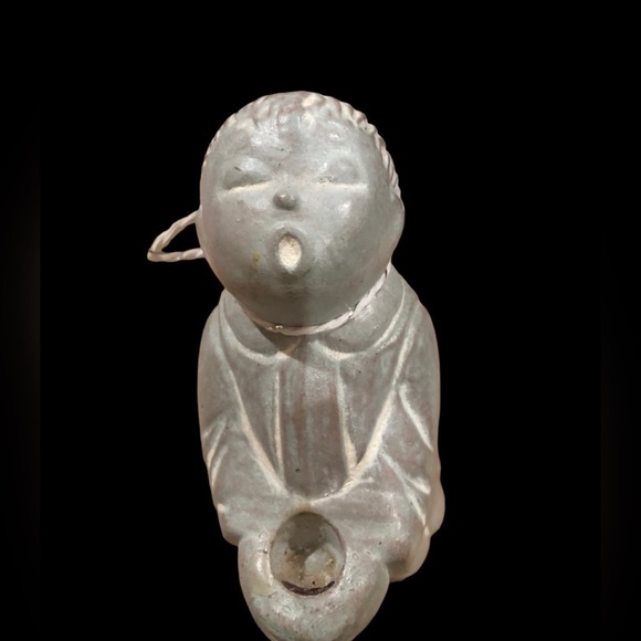 Isabel Bloom/ vintage/ Cherub Girl/signed not dated /sculpture/concrete figurine - Picture 2 of 7